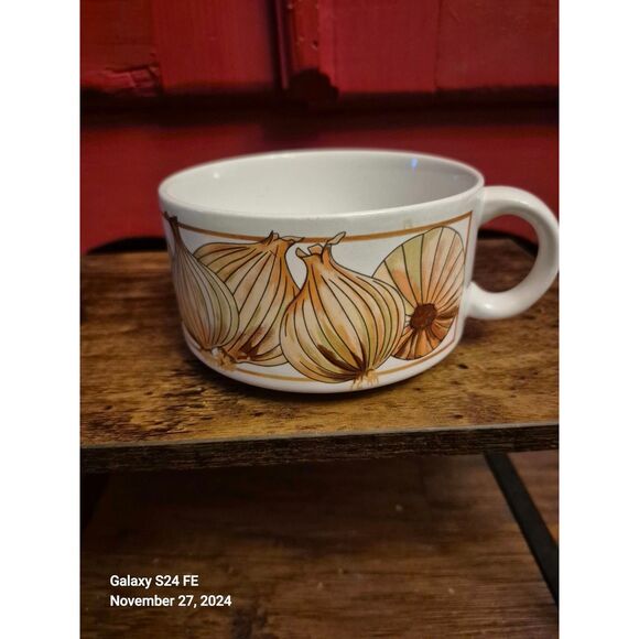 3 Vintage Soup Bowls Cups Mushroom Tomato Onion With Recipe Handles Retro - Picture 4 of 8